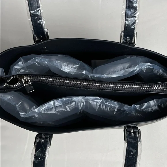 Star Print Tote Bag for Women Top-handle Crossbody Bag in Black - Picture 8 of 13